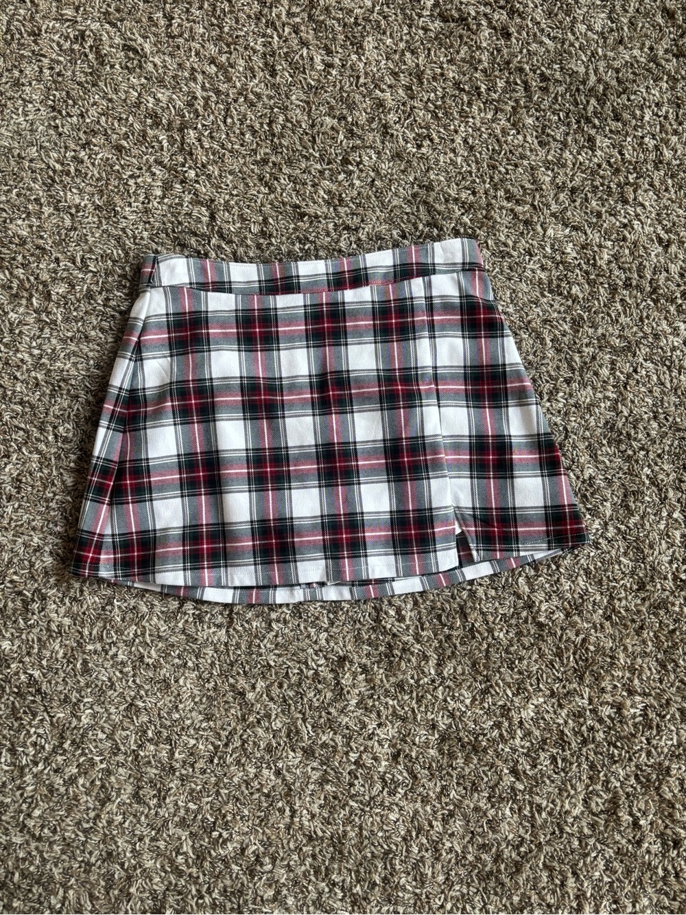 Hollister White Plaid Mini Skirt with Green & Red Accents
